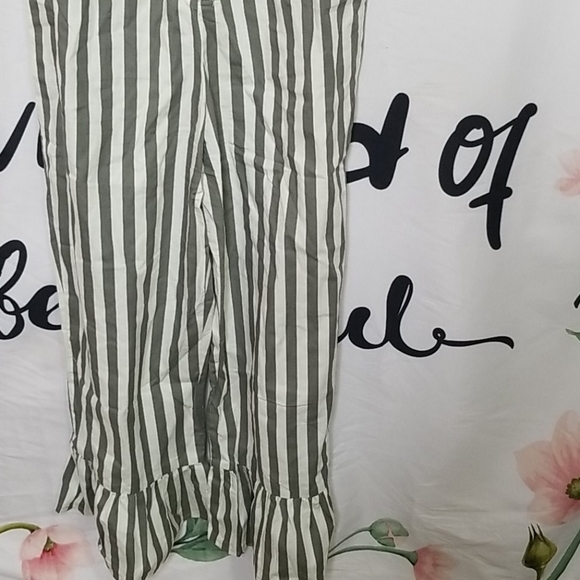 Asos striped jumpsuit frill hem square neck - Picture 5 of 11